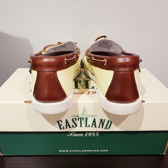 Eastland Yarmouth Leather Slip On Loafer - Picture 4 of 6